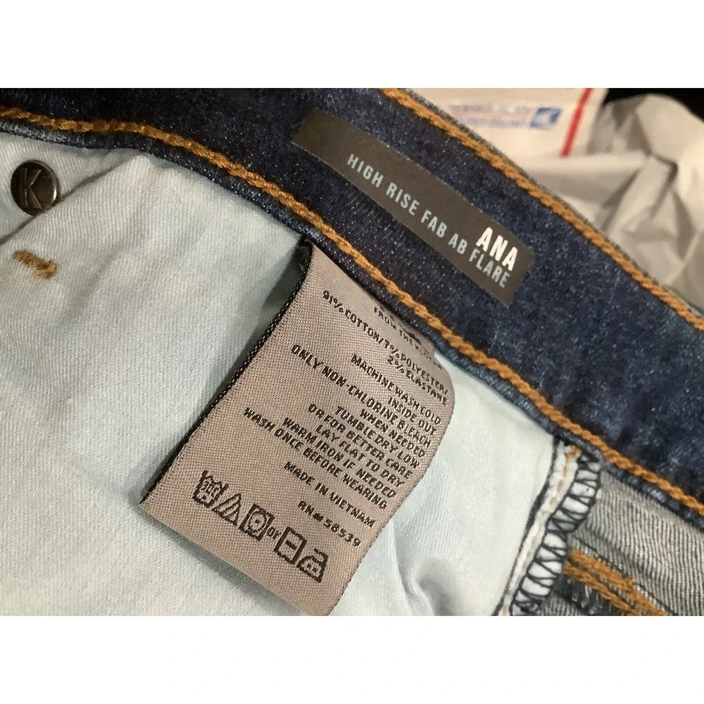 Kut from the Kloth Womens Jeans Blue Ana High Rise FAB AB Flare Size 18